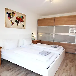  Apartment Homie Zell - Mit Privatparkplatz